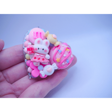 デコ　盛り沢山　キーホルダー　うさぎ　　アイス　ハート　ミニチュア『1』