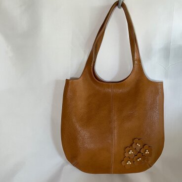 お花のバッグ (キャメル）