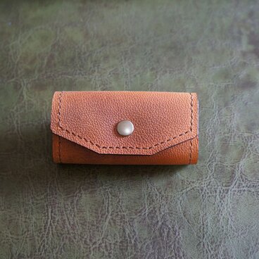 4連キーケース　マットないぶしオレンジ