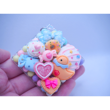 デコレーション　盛り沢山　キーホルダー　ひよこ　アイス　四角　ミニチュア『2』