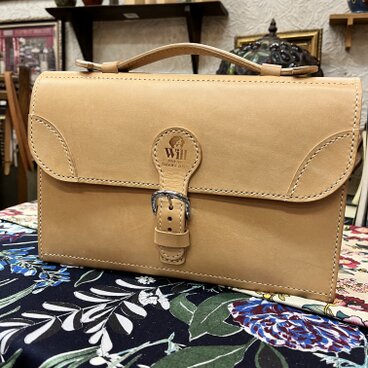 持ち手付きセカンドバッグ