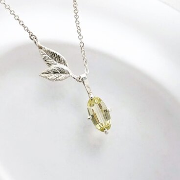 SILVER925　レモンクォーツとリーフのネックレス