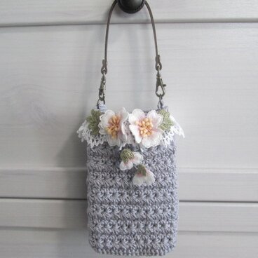 ※レースのお花付きスマホケース