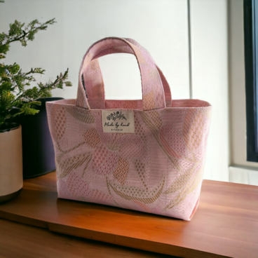 三角まちの可愛いトートバック     『百合・大』