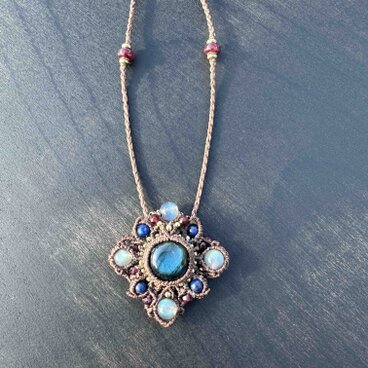 768-ラブラドライトのペンダント