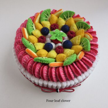 《直径15㎝》ストロベリーリングケーキ(WB×フルーツmix)