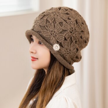 手編み　【Lady's】オシャレな帽子 　二重編み　茶色