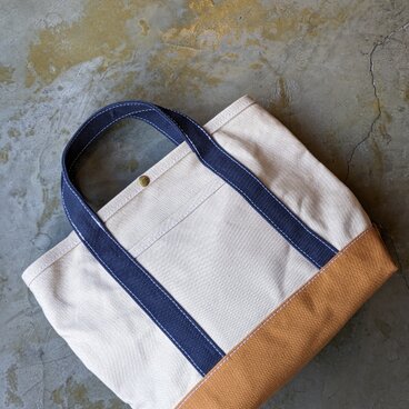ちょっとそこまでサイズ　帆布シンプルトートバッグ　国産帆布使用で丈夫で軽い　