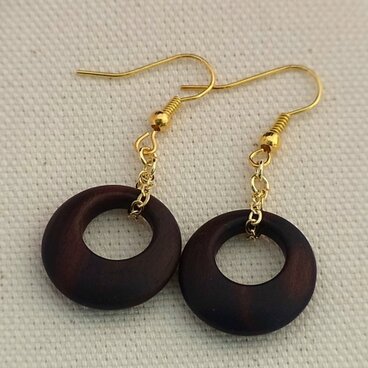 木のリングピアスーこくたんー
