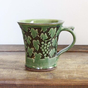 ぶどうマグカップ（織部）／オーダー可