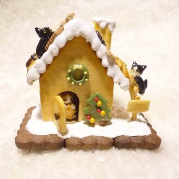 にゃんこのしっぽ〇お菓子のおうち〇ヘクセンハウス〇猫〇ミニチュア〇インテリア〇置物