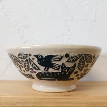 ねこりすことりへびの茶碗