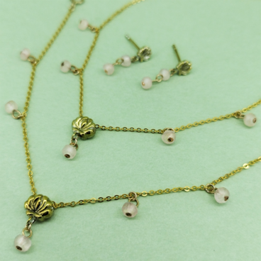 【送料無料】ローズクォーツネックレスYG plated