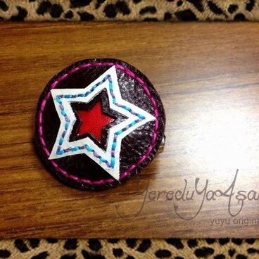 ■五角星■ ピンズ