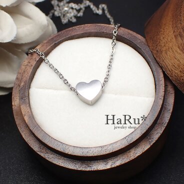 可愛いパーツ（ハート小）☆サージカルステンレスネックレス