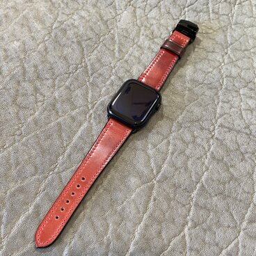 アップルウォッチベルト/オイルコードバン・レッド（For Apple Watch42/44/45/49mm）フルフラット仕様
