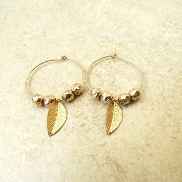 gold leaf  葉っぱフープピアス