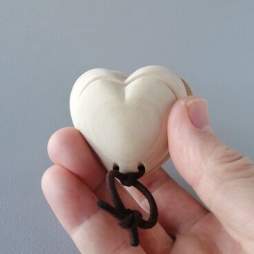 音が鳴るオブジェ　ハート・カスタネット ポプラ