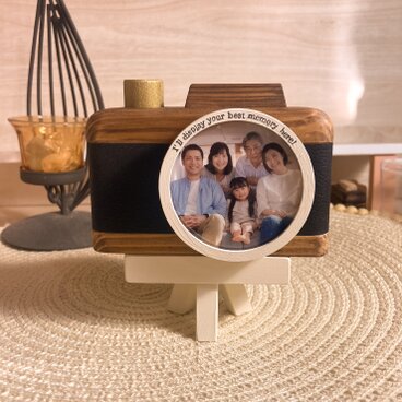 シャチハタも入る！カメラ型フォトフレーム！父の日ギフトに！ハンコ入れ付きフォトフレーム 名入れもラッピングも出来る！