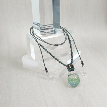 泡玉エピヌ/薄緑(ペンダント)