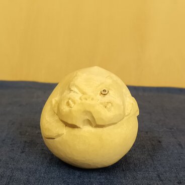 丸い天邪鬼(8) 木彫り