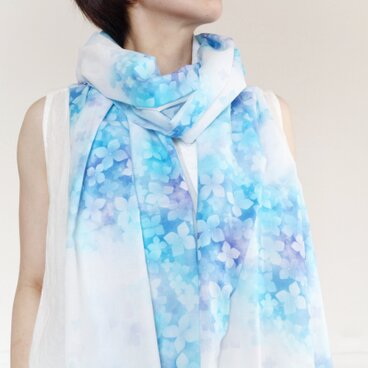 きょうは主役！おおきな紫陽花ストール　　母の日　敬老の日 誕生日　ギフト