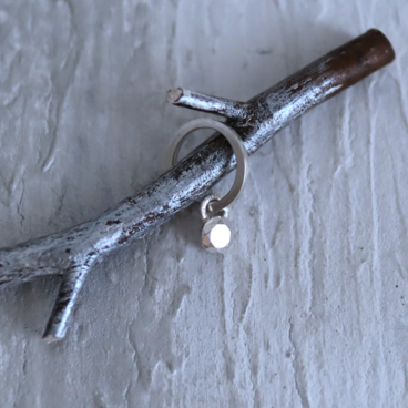 ダイヤモンドモチーフ　イヤーカフSV925 片耳用