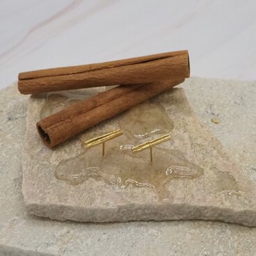 cinnamon pierced earrings -K18YG-
