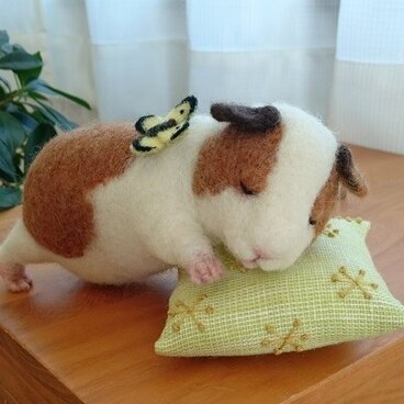 [再販] おひるねモルモットとモンキチョウ