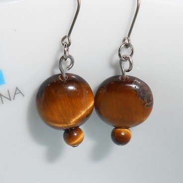 タイガーアイの連ピアス