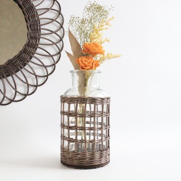ラタンのフラワーベース（ライトブラウン） Mサイズ　玄関インテリア、インテリア雑貨