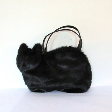 黒猫のふわふわネコバッグ  エコファー