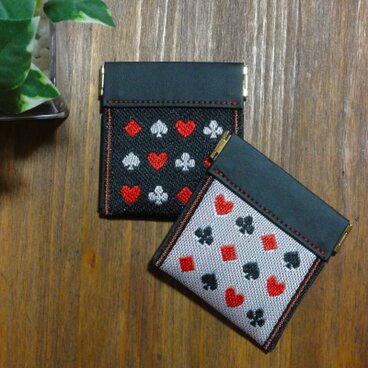 【送料無料】トランプ柄のバネ口コインケース／マルチミニポーチ／小銭入れ｜畳縁