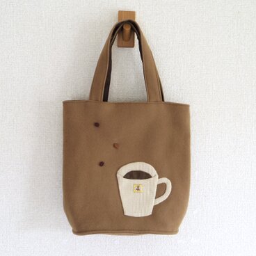 カフェ　みつばち②