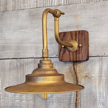 【鋳肌真鍮色】ヴィンテージ風インダストリアルなwall lamp 【受注生産】