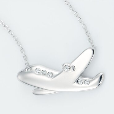 スカイランデブー　ダイヤモンド飛行機ネックレス　K18ホワイトゴールド＆ダイヤモンド