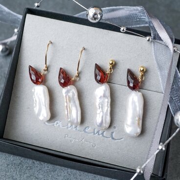 「灯火」キャンドル ピアス イヤリング クリスマス ガーネット 淡水パール 天然石 誕生石 樹脂ピアス ノンホールピアス 冬