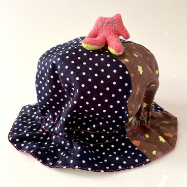 こどもサイズ⭐︎頭にねこさん チューリップ帽子