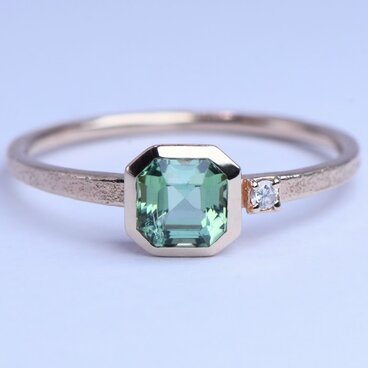 K10 グリーントルマリンとダイヤモンドのテクスチャーリング