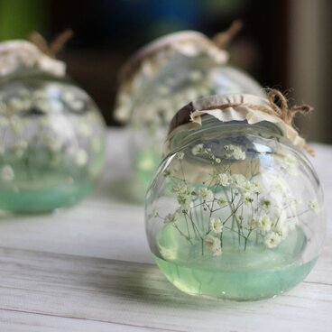 ❤ネコ瓶のカスミ草ジェルボトル