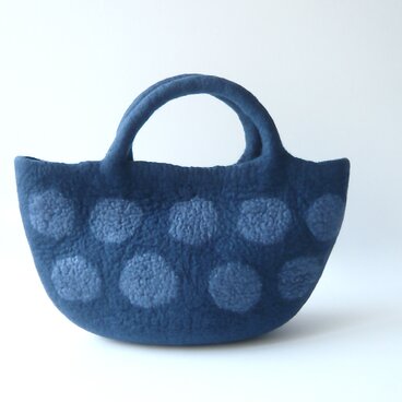 水玉の小さめトートバッグ(ブルー）