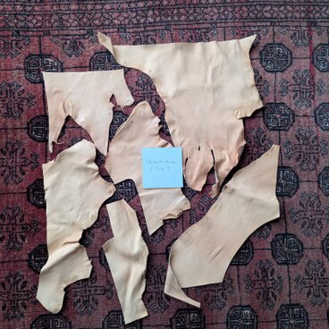 003 北海道産 カーフ ワックス加工 ハギレ