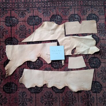 005 北海道産 カーフ ワックス加工 ハギレ