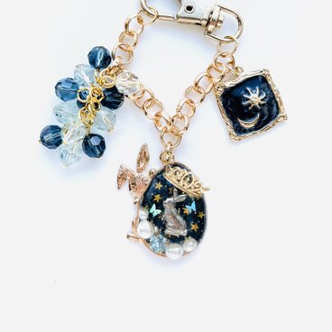 ウサギたまごﾊﾞｯｸﾞﾁｬｰﾑ（星詠みの使い）