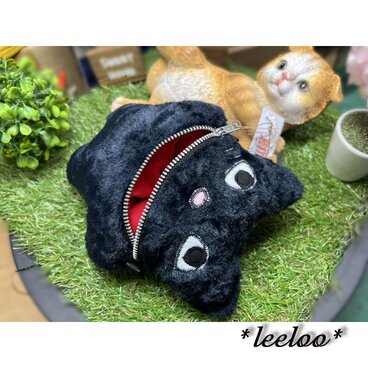 里親募集★くろねこ★黒猫のポーチ★しっぽ付★小
