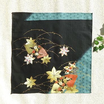 ランチョンマット　敷物　和柄扇　お弁当包み、小物包みなどにも　小風呂敷にも