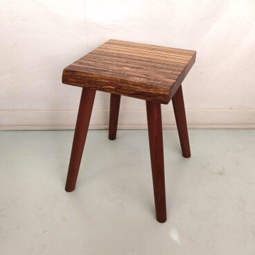 ベリの一枚板スツール　no.03　☆一点物☆