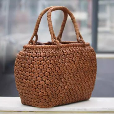 山葡萄 蔓 ハンドバッグ かご 籠 網代編み 六角形の花袋 着服 山葡萄 かごバッグ やまぶどう 山ぶどう ビーチハンド