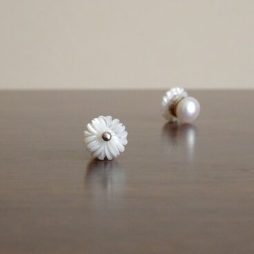 白蝶貝と淡水パールのマグネットピアス《MP-18》