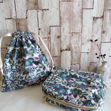 かさばらないリバティポーチ＆巾着＊Orchard＊